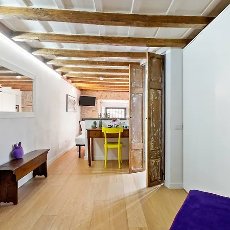 Apartamento Enchanting Studio Flat - 7min Walk From Pantheon Roma
